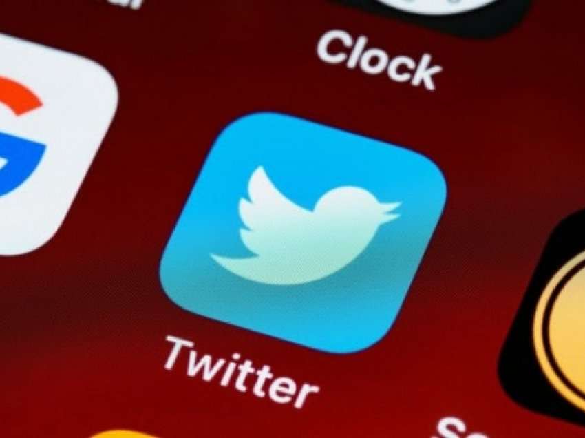 ​Twitter shkarkon një numër të madh punëtorësh me kontratë