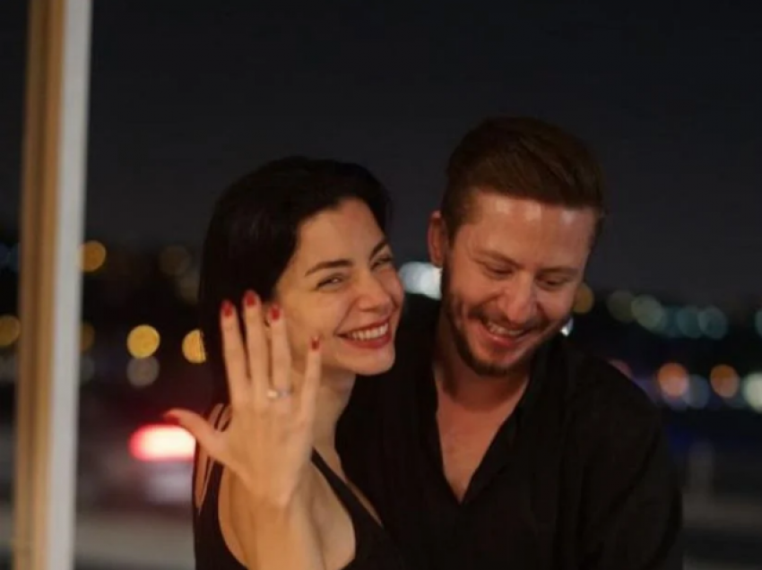 Ndahet vetëm një muaj pas martesës aktorja e famshme turke