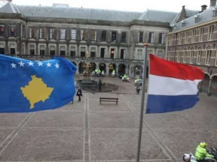 Komisioni Evropian ua mbush mendjen holandezëve, tani janë pro heqjes së vizave për Kosovën