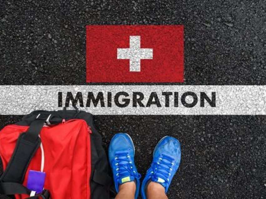 Gjatë muajit tetor, në Zvicër janë dorëzuar 3208 kërkesa për azil, një rritje prej 527 krahasuar me muajin e kaluar