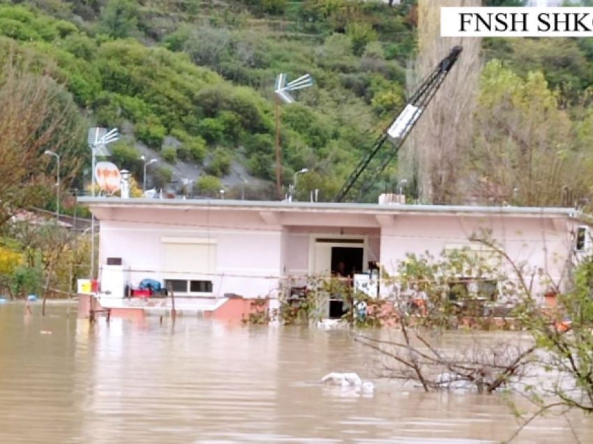 Shiu bën “kërdinë” në Shkodër e Durrës, dhjetëra familje të izoluara, Erzeni rrezikon të dalë nga shtrati