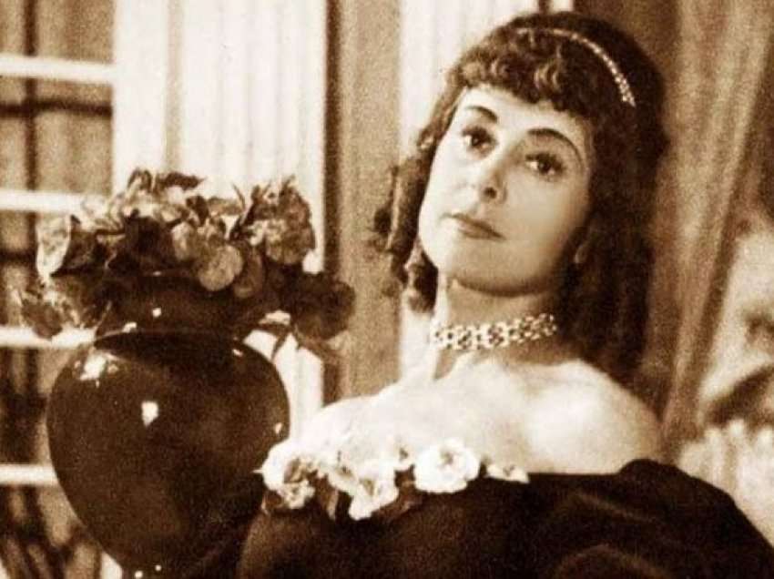 Marie Kraja, këngëtarja lirike që theu tabutë e kohës