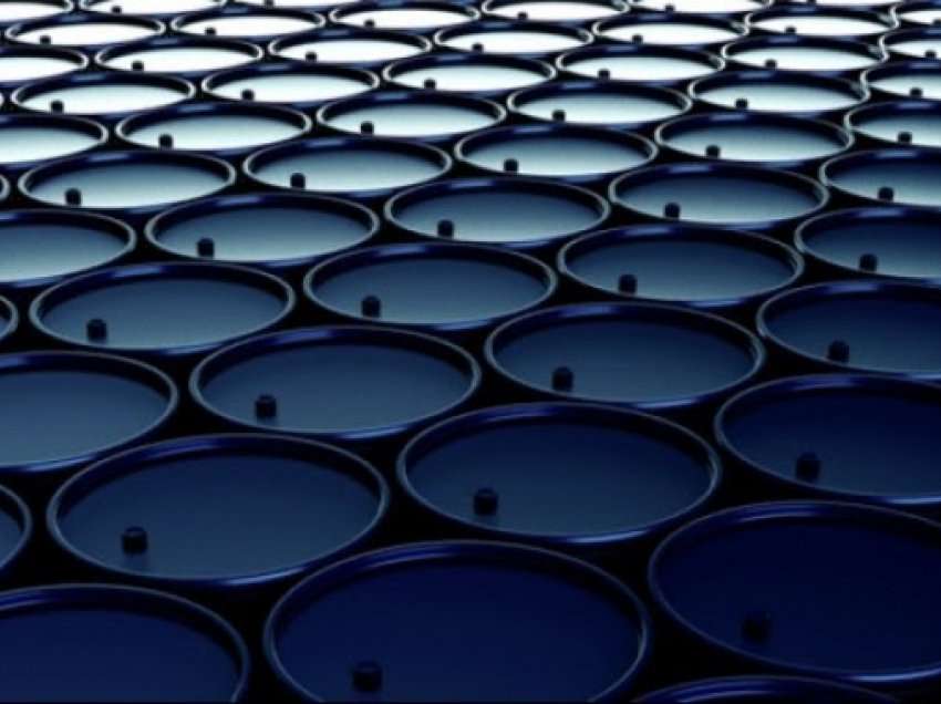 ​Evropa po nxiton të mbushë magazinat me naftë rus përpara embargos