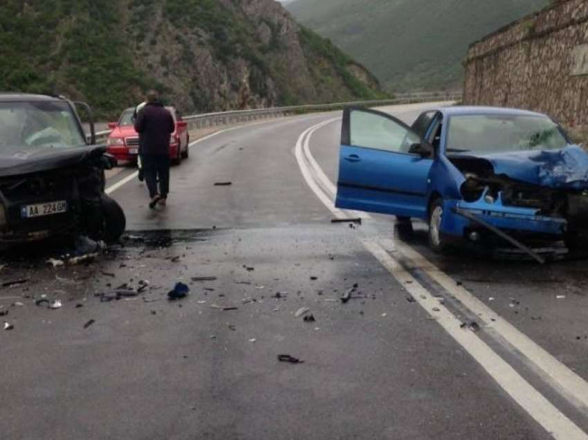 Rrugët që vrasin, INSTAT: Shqipëria 49% më shumë vdekje se norma e BE-së nga aksidentet rrugore