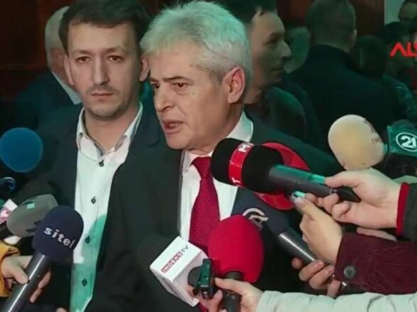 Ahmeti: Zgjedhjet nuk janë zgjidhje në këtë situatë