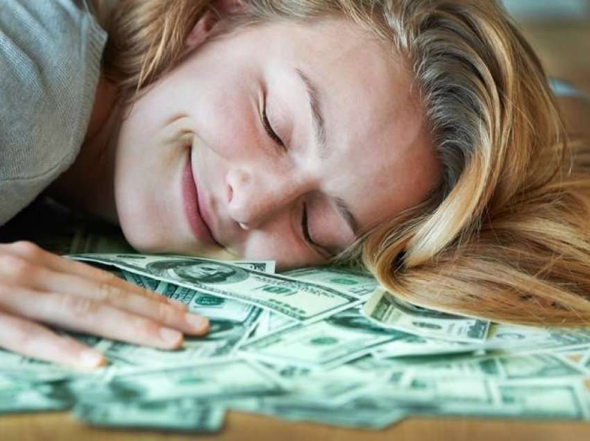 Kur paraja ju bën të lumtur?