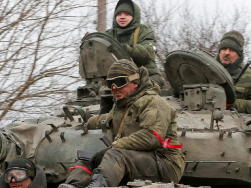 Putinit i dështon mobilizimi ushtarak? Të pakualifikuar për luftë, rekrutët kthehen në shtëpi
