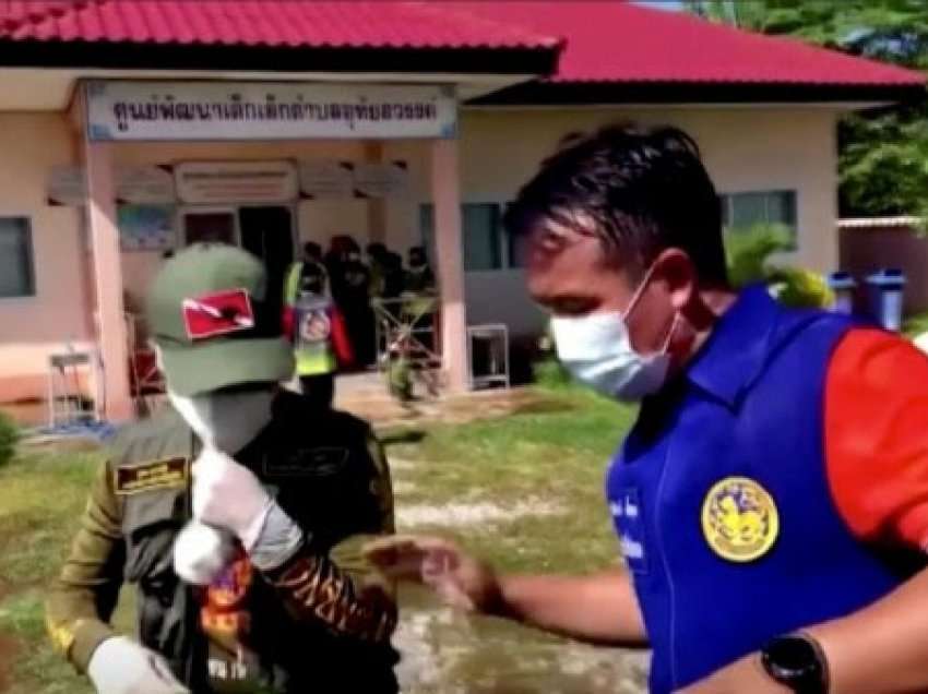 ​Sulmi në Tajlandë: Vendi mban zi pas 37 të vrarëve, kryesisht fëmijë