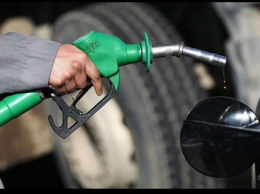 Caktohen çmimet e lejuara për karburant, nafta 1 cent më lirë