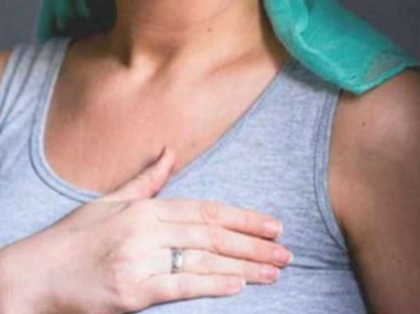 Kanceri i gjirit: Ja si të kontrolloheni vetë në shtëpi