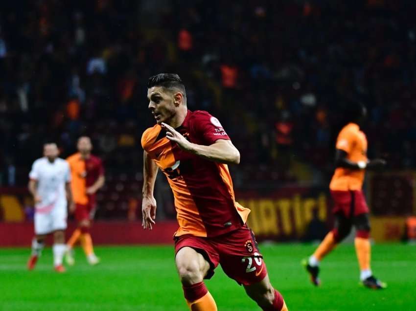 Milot Rashica shënon dy gola për Galatasarayn