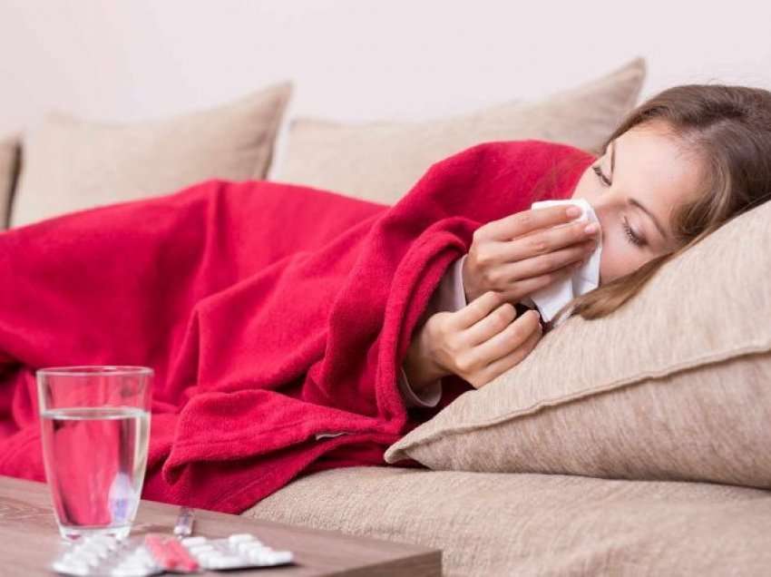 Ja ushqimet që duhet të shmangni gjatë gripit