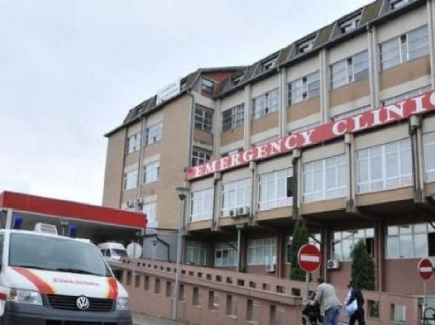 Tre të plagosur nga Podujeva në Emergjencë, drejtori tregon për gjendjen e tyre