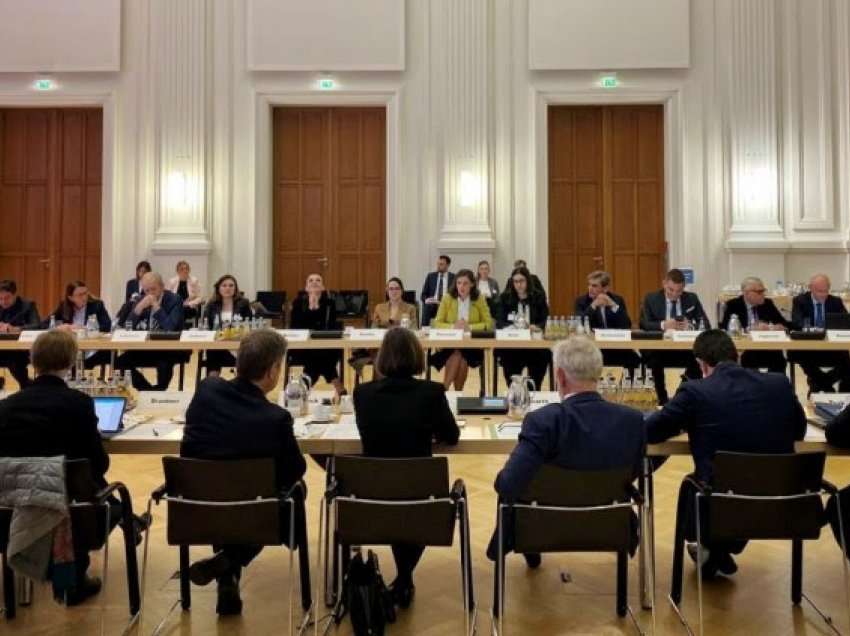 ​Ministrja Rizvanolli i kërkon mbështetje Gjermanisë dhe BE-së për energjinë