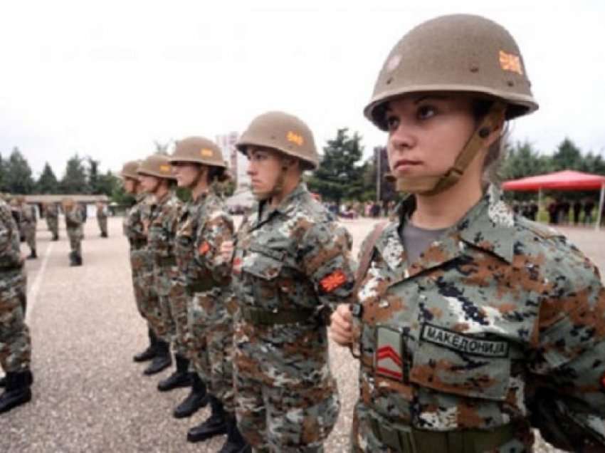 Ushtarët në Maqedoni do të kenë rritje të pagave prej 2.000 denarë