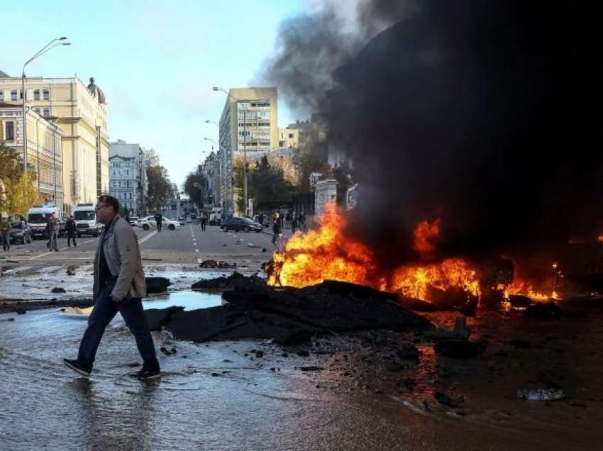 Njerëzit në ‘gatishmëri të lartë’ pas shpërthimeve të shumta në Kiev dhe qytete të tjera në Ukrainë