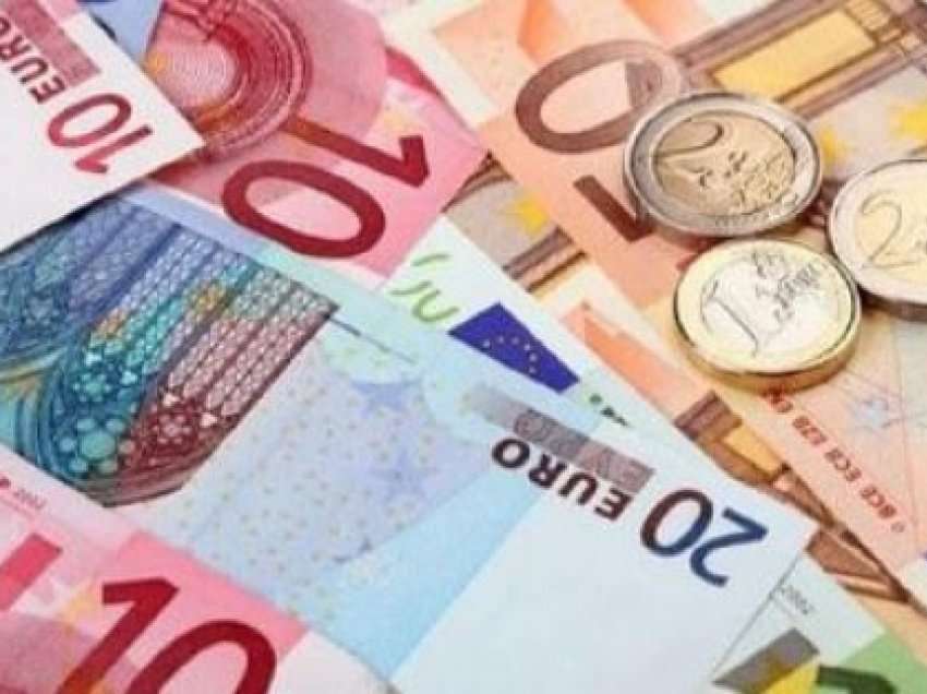 ​Murati: Nga 50 euro dolën sot, nesër shtesa e shtatorit