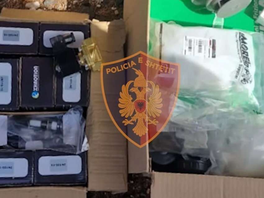 Cigare, ilaçe, vaj dhe goma makinash në autobus! Arrestohet 37-vjeçari i cili transportonte mallra nga Greqia në Shqipëri