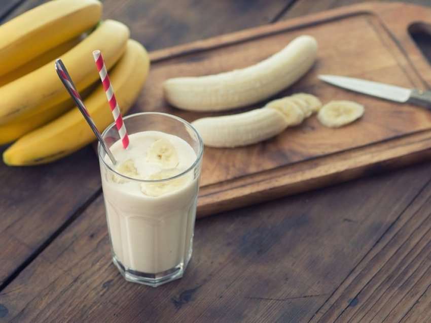Nutricionistët zbulojnë pse nuk duhet të hani banane për mëngjes
