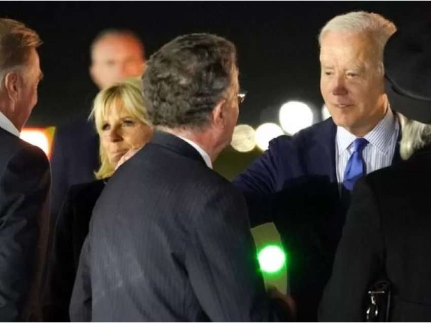 Presidenti Joe Biden arrin në Londër për varrimin e Mbretëreshës Elizabeth II