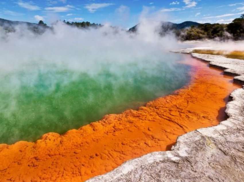 Panik në Zelandën e Re, tërmetet pranë supervullkanit alarmojnë shkencëtarët