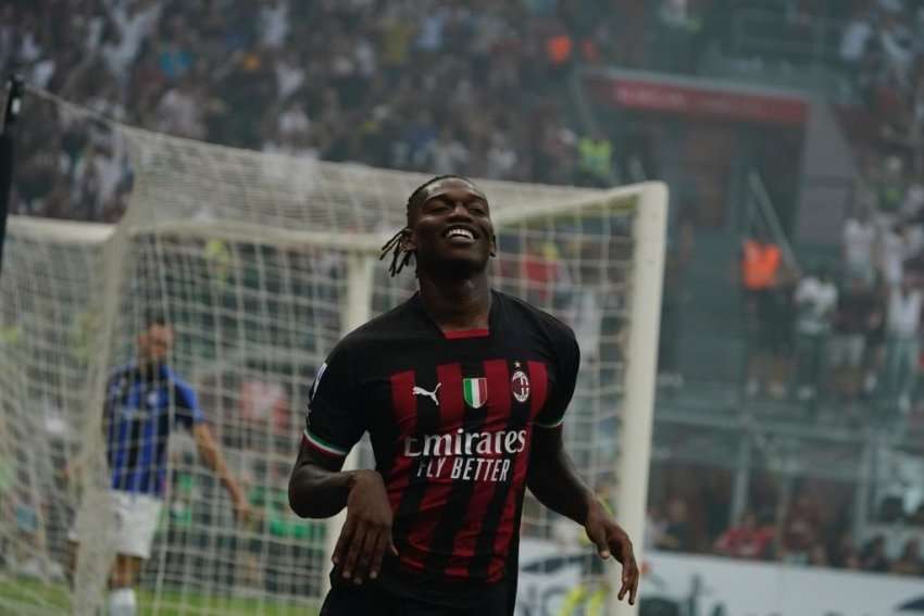 Milani i ofron 6,5 milionë euro në sezon