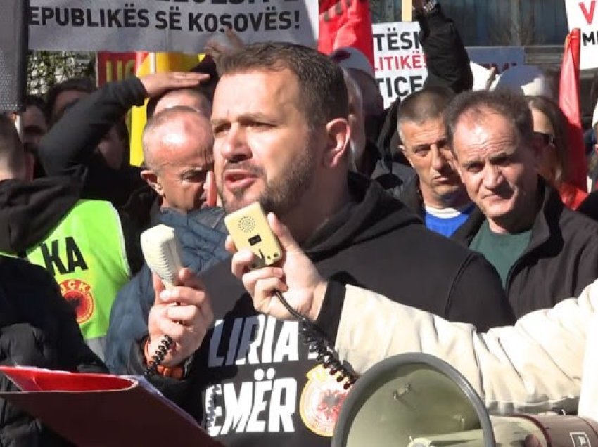 Ish-pjesëtari i UÇK-së nga Maqedonia e Veriut: Thaçi dhe të tjerët janë lavdia e kombit