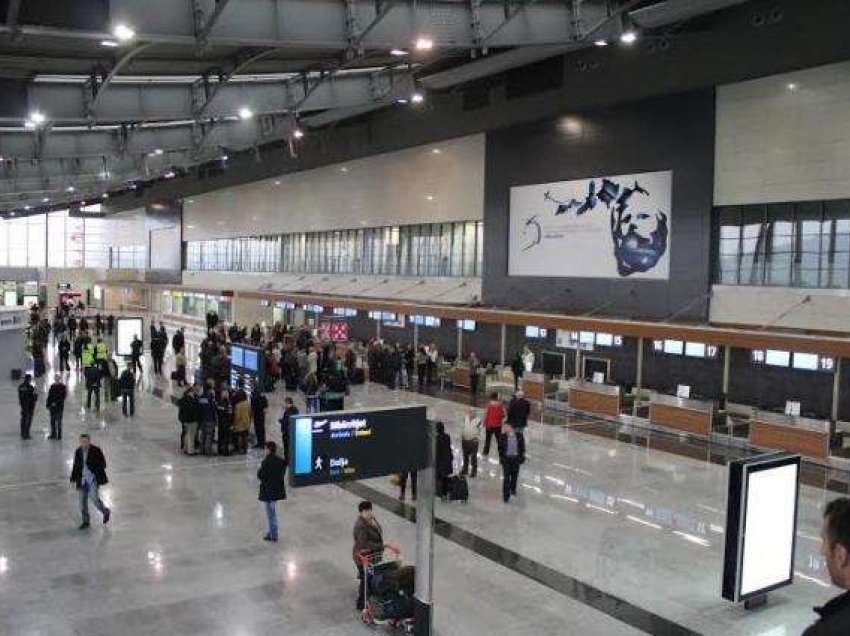Anulohen dy fluturime në Aeroportin e Prishtinës, shkak erërat e forta