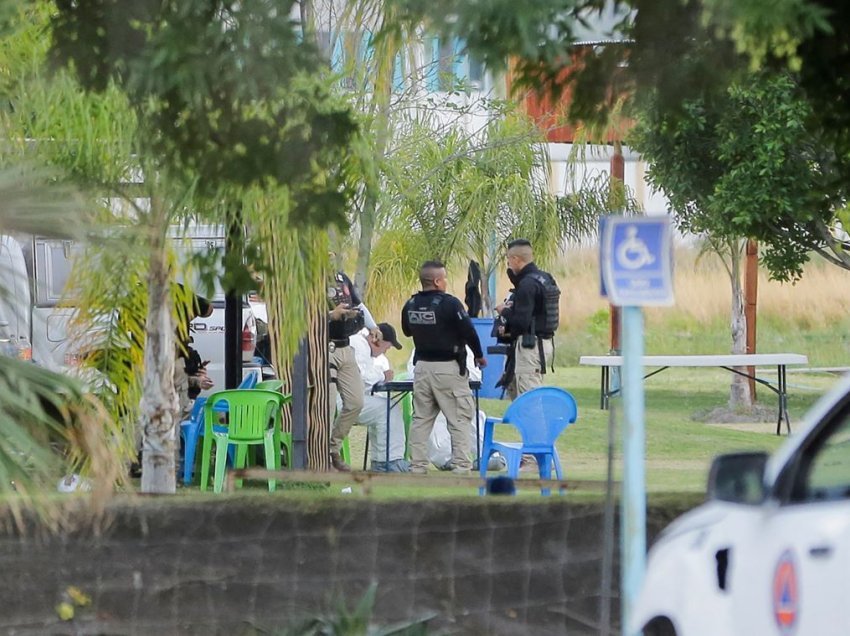 Persona të armatosur sulmojnë resortin meksikan, shtatë të vdekur