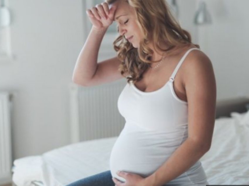 Stresi gjatë shtatzënisë i rrezikshëm, fëmijët mund të vuajnë nga çrregullime të personalitetit