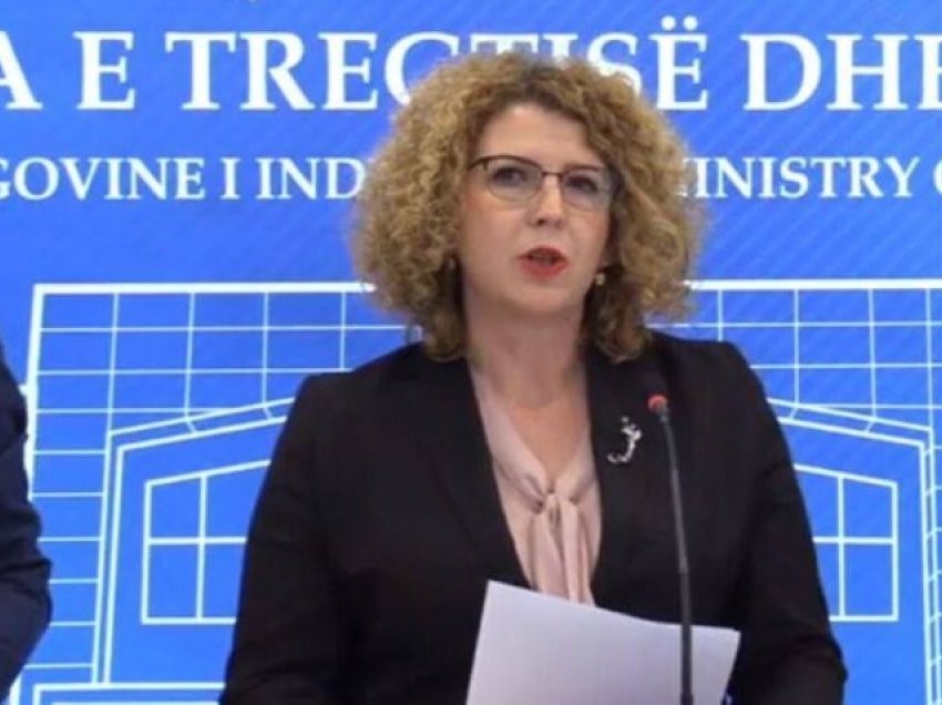 Ministrja Hajdari: Mbi 720 milionë euro investime të huaja gjatë 2022-ës, rekord krahasuar me vitet e kaluara