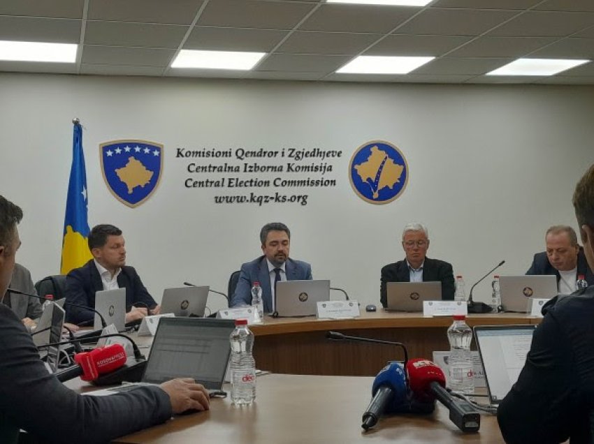 ​KQZ-ja zëvendëson komisionerët e partisë së Jabllanoviqit të tërhequr nga gara