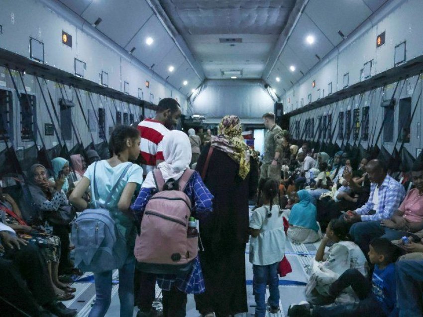 Fluturimi i fundit në Mbretërinë e Bashkuar niset nga Sudani