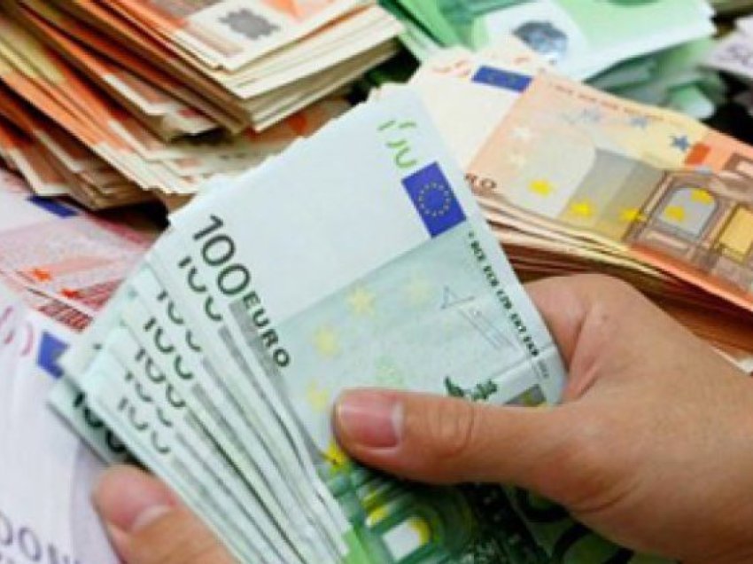 Zhvlerësimi i Euros dhe forcimi i Lekut/ Deputetja: Qeveria po manipulon tregun, po favorizon oligarkinë