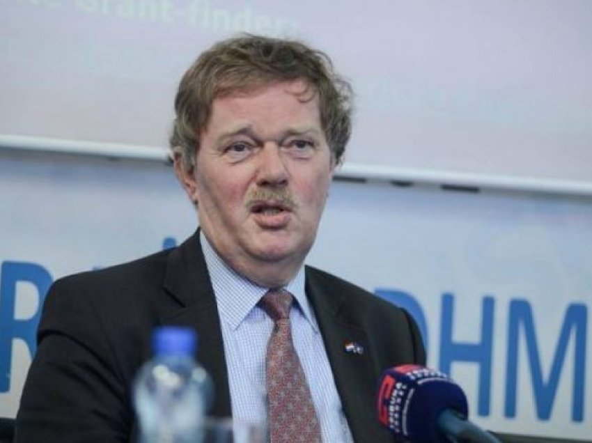 Ish-ambasadori Bosch: Lista Serbe iu bën presion serbëve në veri që të mos bashkëpunojnë me Kosovën
