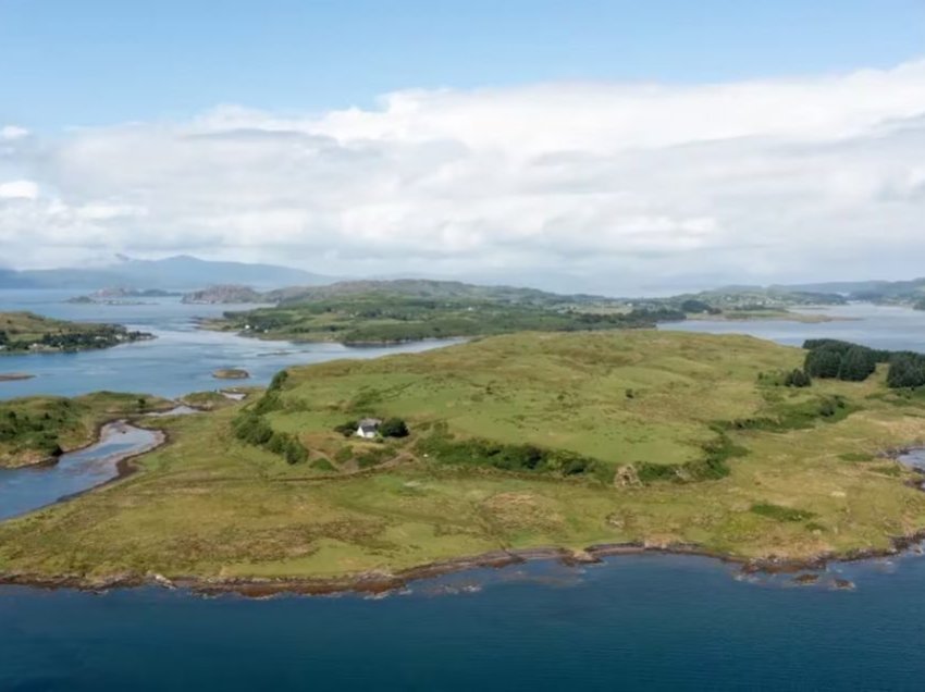 Një ishull i tërë në Skoci del në shitje për herë të parë pas 85 vitesh