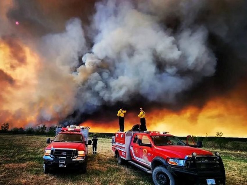 Kanada - Gjendje e jashtëzakonshme për shkak të zjarreve në pyje