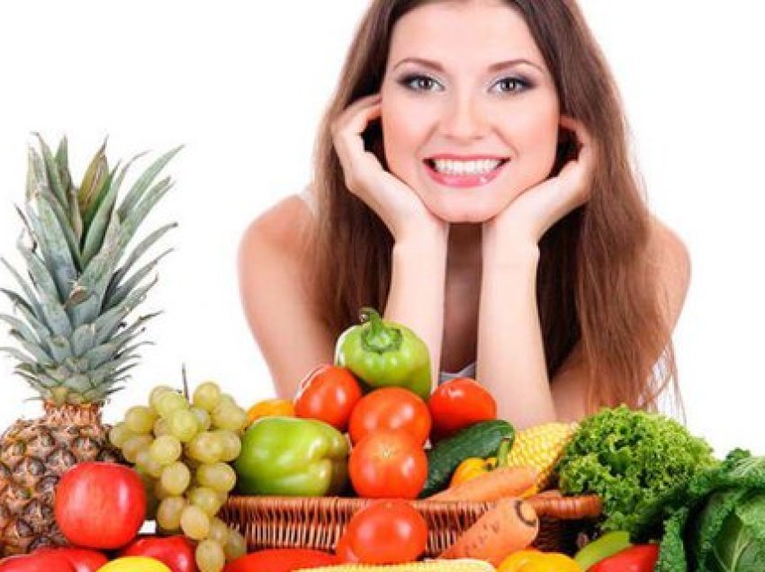 9 frutat që veprojnë kundër plakjes: Pse duhet t’i hani