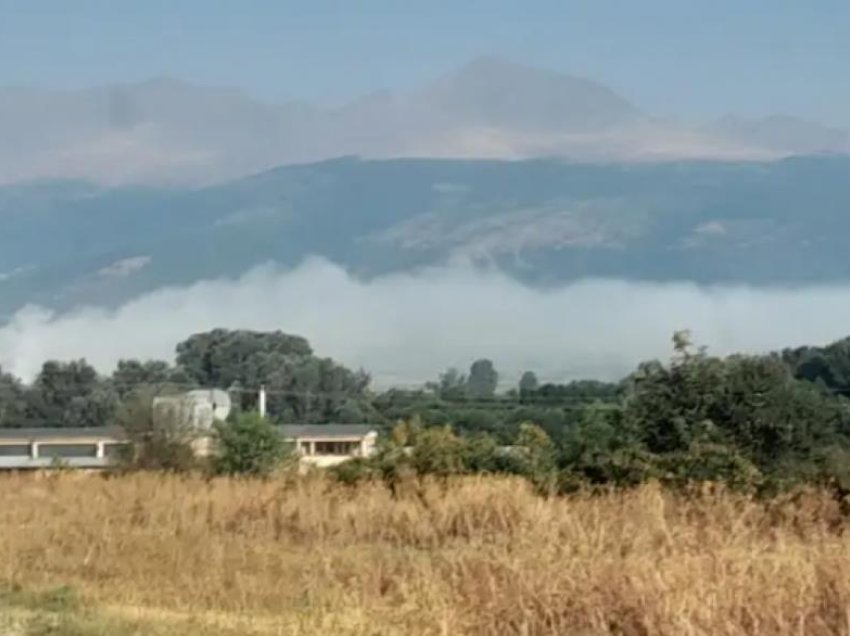 Ende del zjarr dhe tym nga deponia e djegur afër Tetovës, Pollogu nën tym