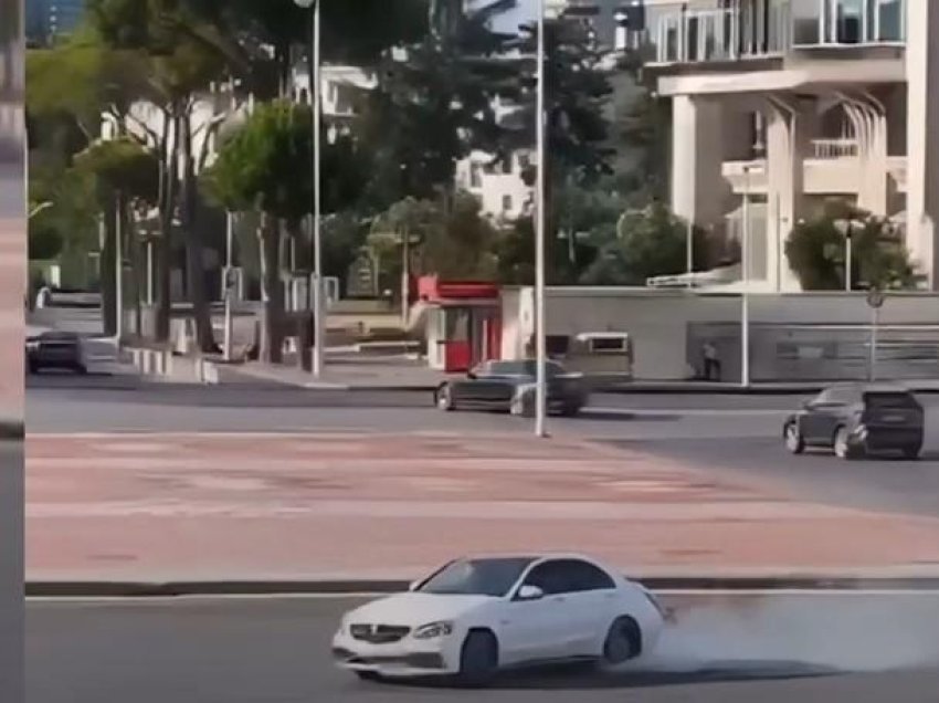Xhironte gomat në mes të Tiranës, policia gjobit shoferin