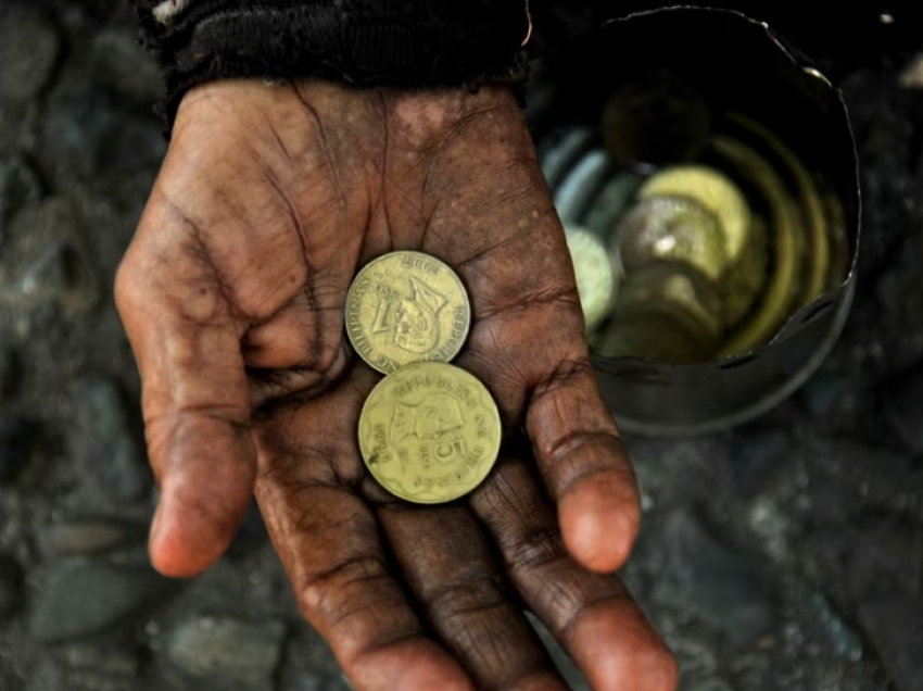 Inflacioni dhe COVID-19 i shtynë afro 68 milionë në varfëri ekstreme
