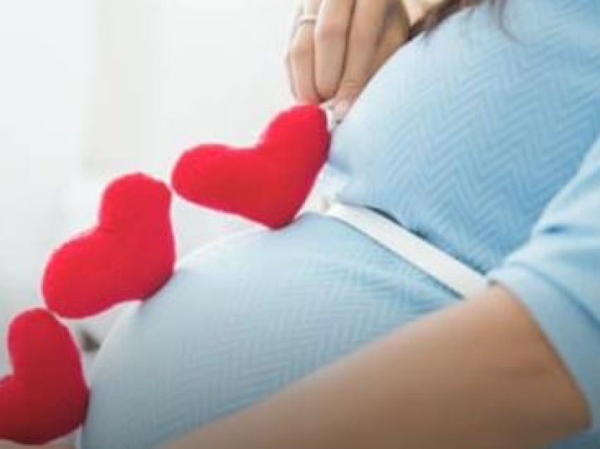 14 shenjat dhe simptomat e para që tregojnë se jeni shtatzënë