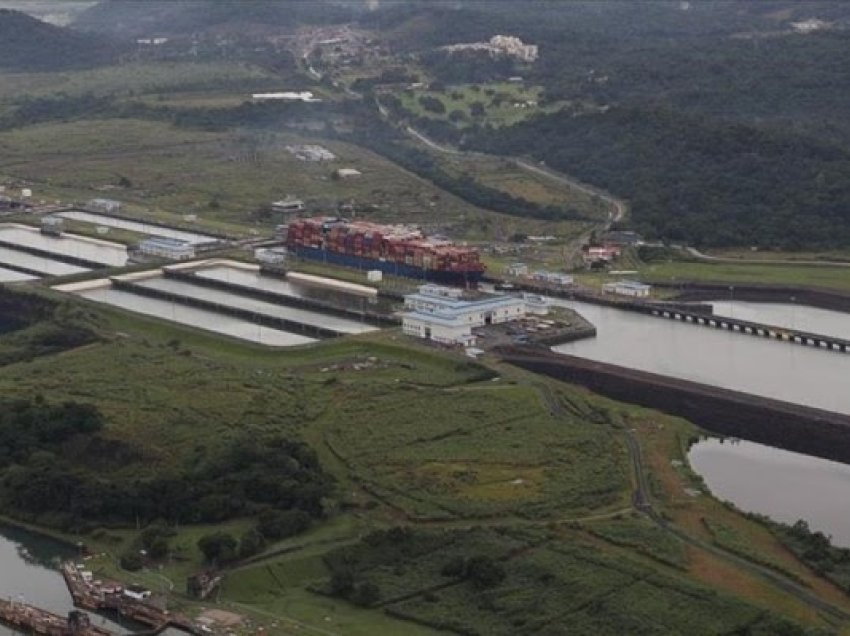 ​Thatësira zgjat për një vit kufizimin e kalimeve në Kanalin e Panamasë