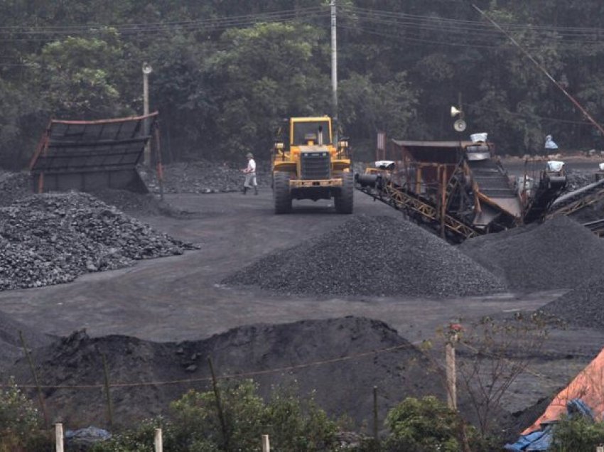 Shembet tuneli i një miniere qymyri, raportohet për viktima