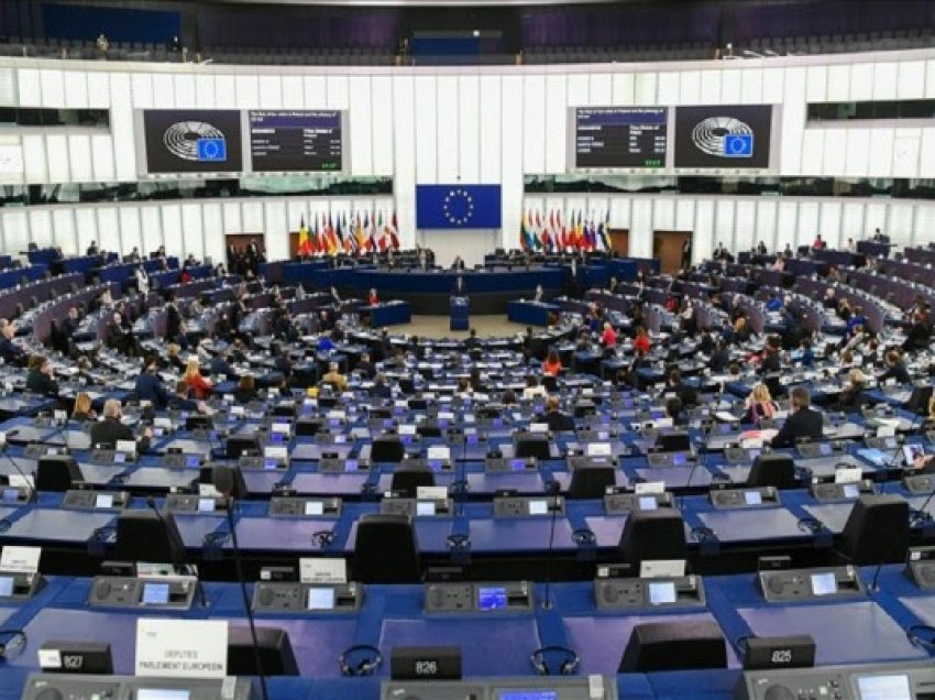 ​Kroacia: BE do të fillojë negociatat e anëtarësimit me Bosnjën deri në fund të vitit 2023