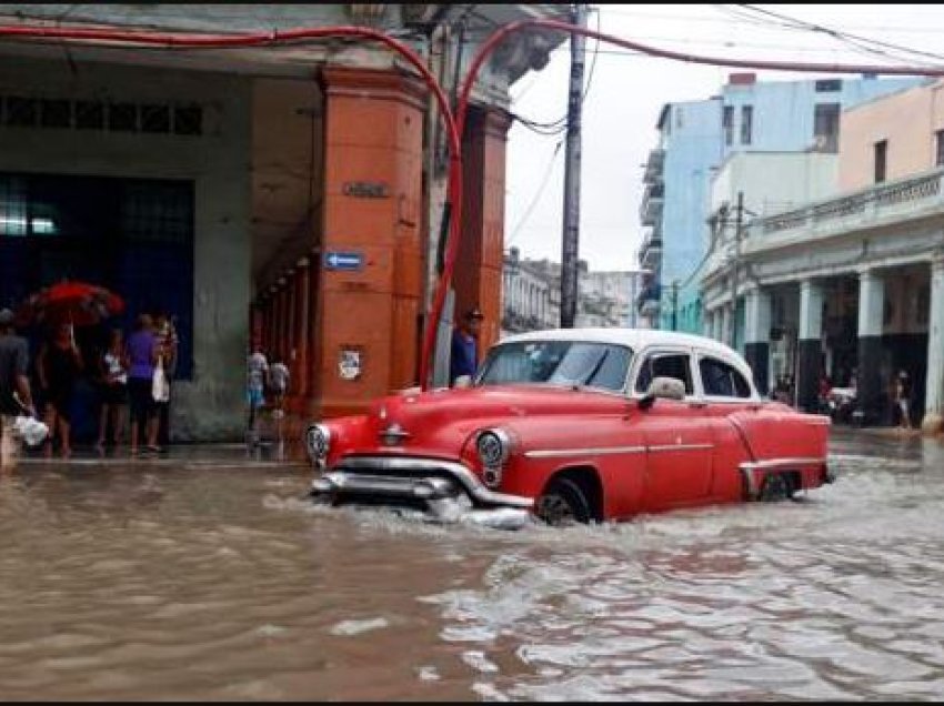 Kuba goditet nga uragani Idalia