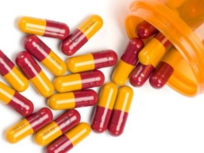 Antibiotikët, alarmi: Rritet rezistenca tek fëmijët, bakteret nuk përgjigjen më!