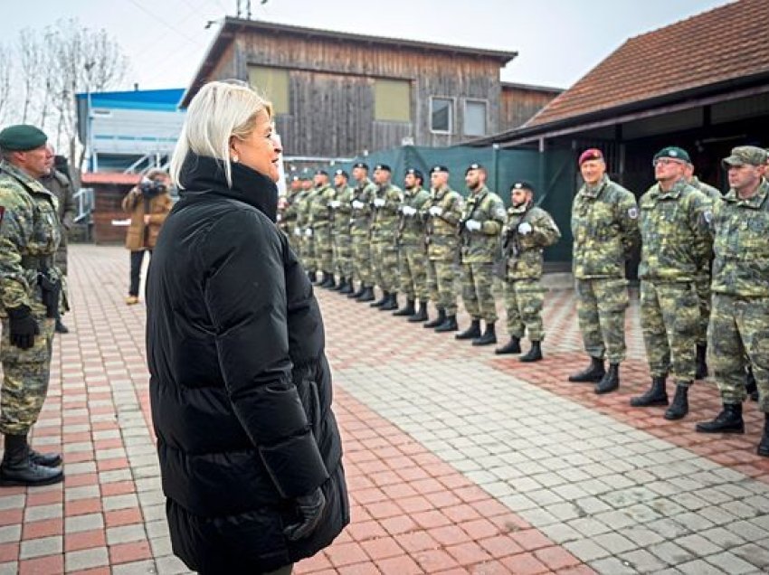 Der Standard: Austria po redukton trupat e KFOR-it: Kosova mbetet fuqi baruti