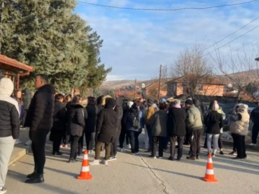 Vazhdojnë edhe sot protestat në Çashkë, banorët maqedonas kundër paraleles në gjuhën shqipe