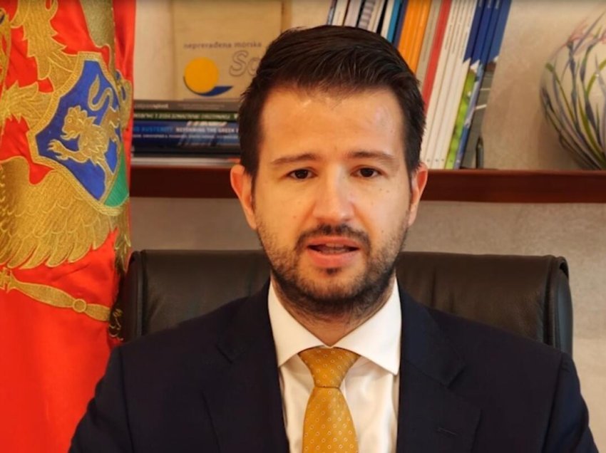 Reagon presidenti Milatoviq, pasi kryetari i Kuvendit të Malit të Zi u pa në shtabin zgjedhor të Vuçiqit në Serbi